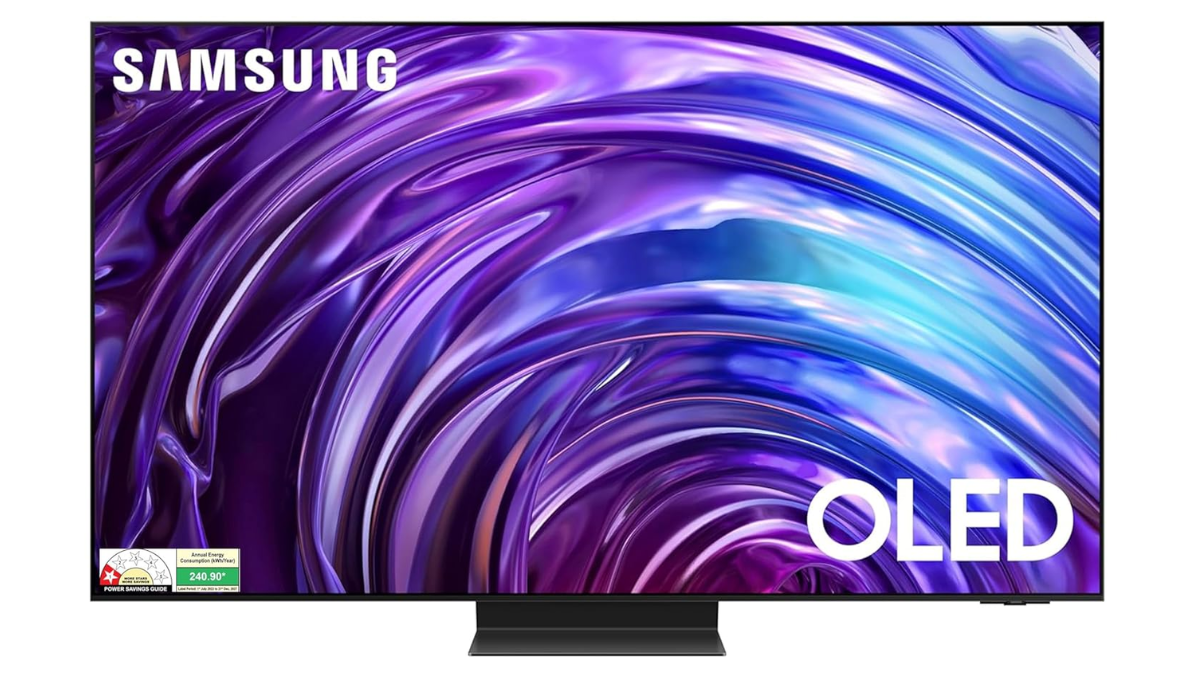 Expert technician diagnosing a Samsung TV any repair issue in Mayiladuthurai